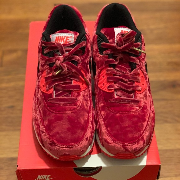 Women’s Nike Air Max 90 Anniversary Velvet Edition womens nike air max 90 bronze christmas